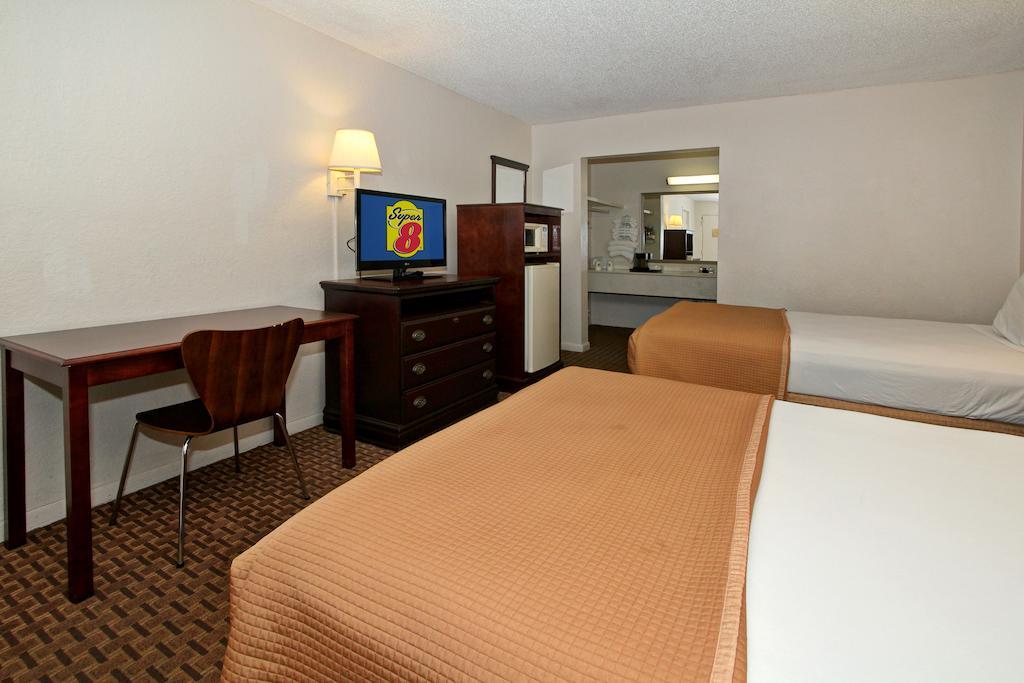 Super 8 By Wyndham Kissimmee Motel Oda fotoğraf