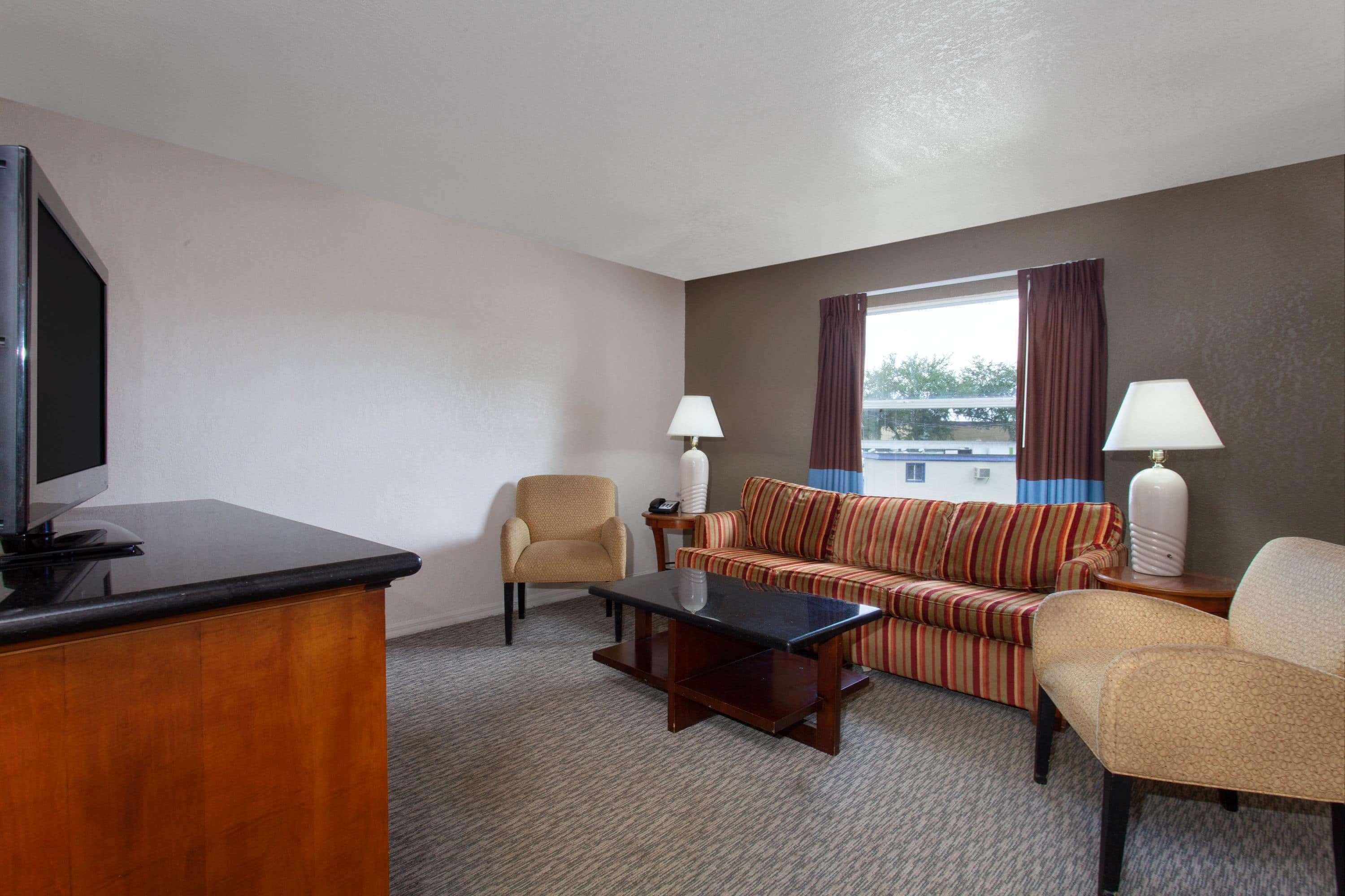 Super 8 By Wyndham Kissimmee Motel Dış mekan fotoğraf