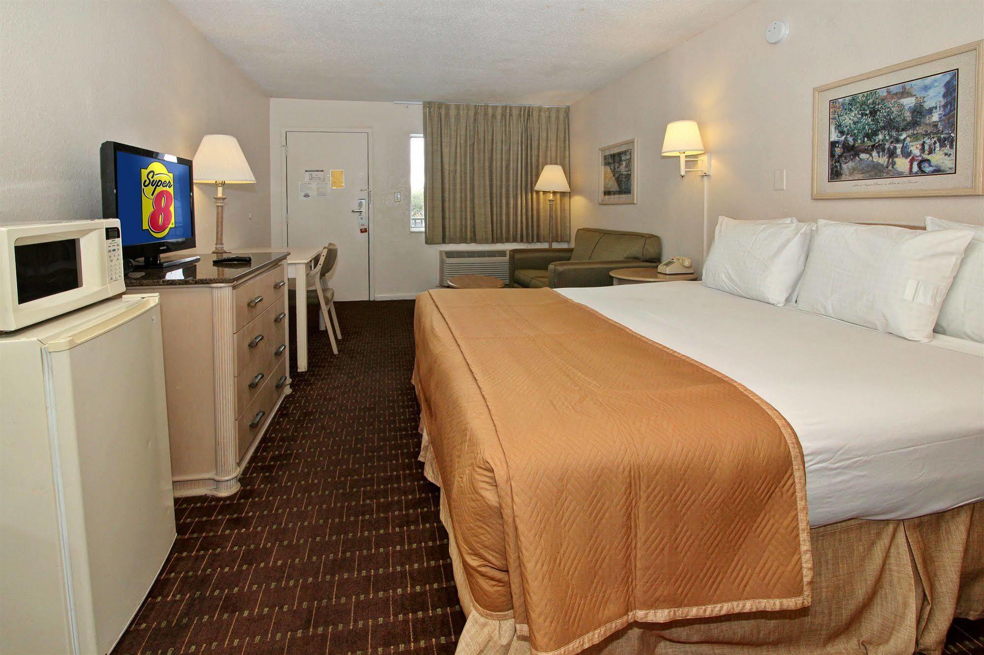 Super 8 By Wyndham Kissimmee Motel Dış mekan fotoğraf